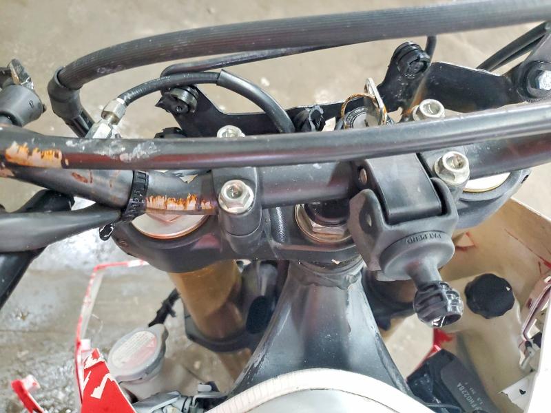 45638776 :رقم المزاد ، MLHMD4417H5005661 vin ، 2017 Honda Crf250 مزاد بيع