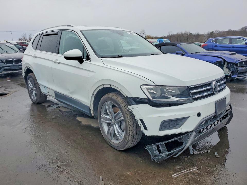 Продажа на аукционе авто 2021 Volkswagen Tiguan, vin: 3VV2B7AX8MM104845, номер лота: 45606326