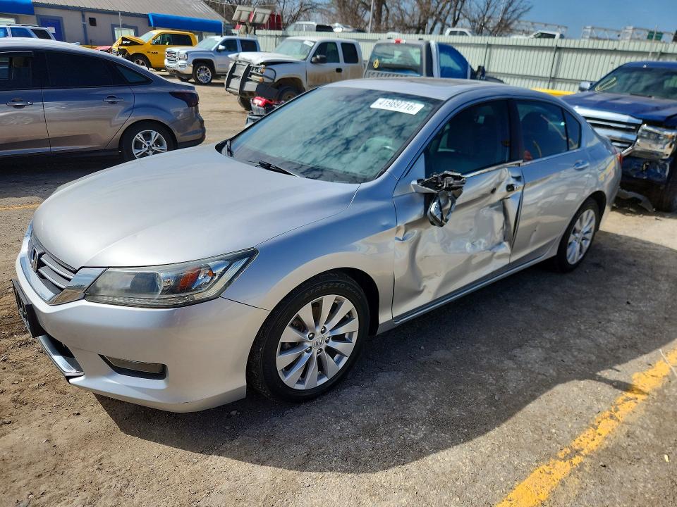Aukcja sprzedaży 2015 Honda Accord, vin: 1HGCR2F81FA183151, numer aukcji: 41989716