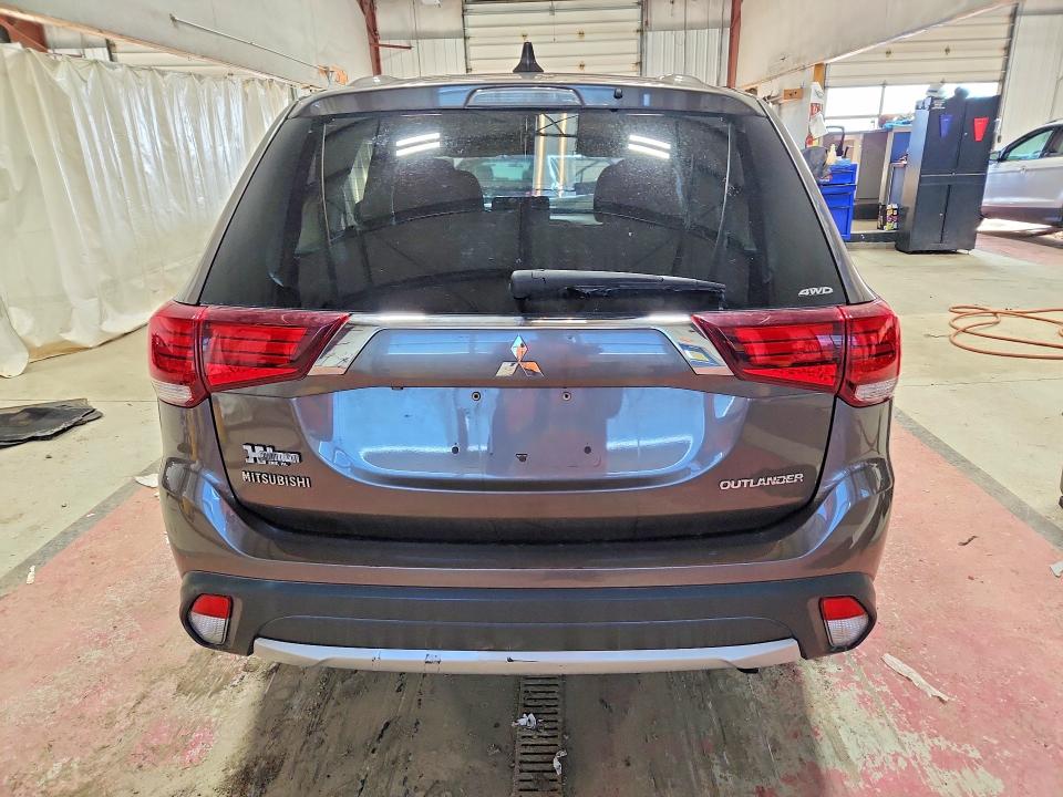Продаж на аукціоні авто 2017 Mitsubishi Outlander, vin: JA4AZ2A32HZ069725, номер лоту: 46734986