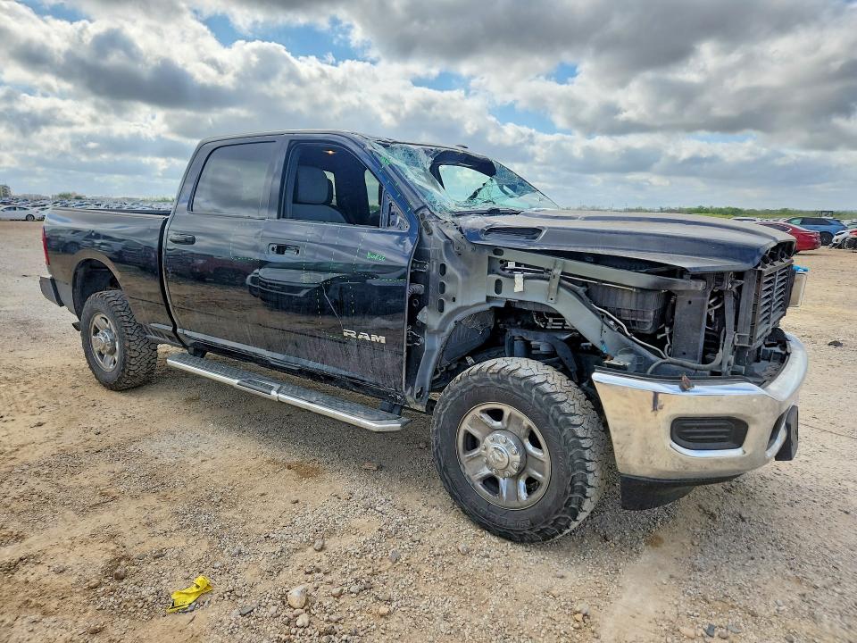 Продаж на аукціоні авто 2022 Ram 2500, vin: 3C6UR5DJXNG247334, номер лоту: 47110396