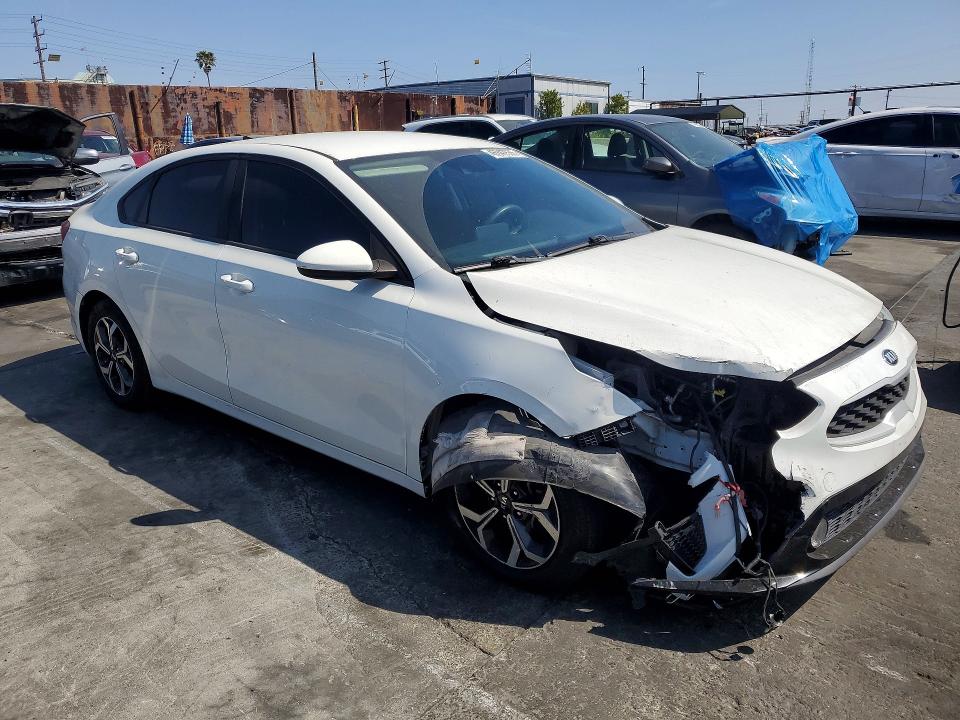 2019 Kia Forte მანქანა იყიდება აუქციონზე, vin: 3KPF24AD5KE019361, აუქციონის ნომერი: 46947536