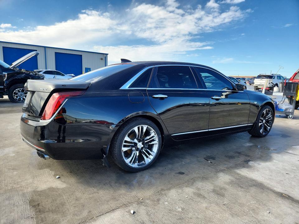 45816876 :رقم المزاد ، 1G6KN5R64HU194358 vin ، 2017 Cadillac Ct6 مزاد بيع