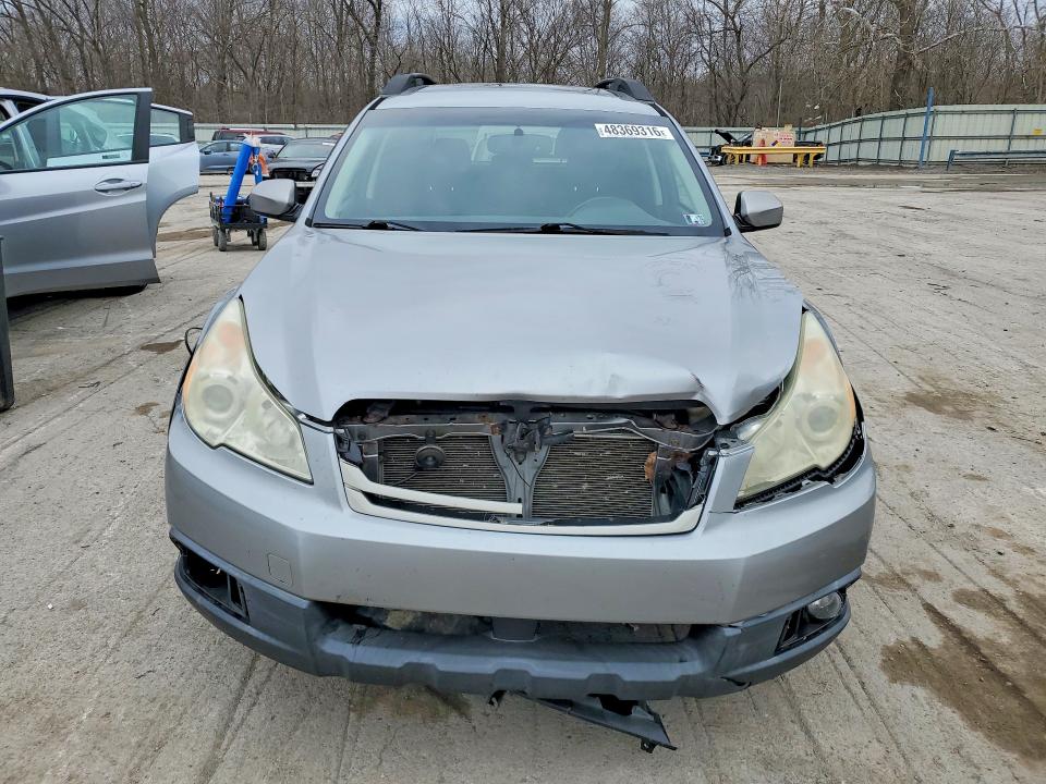 48369316 :رقم المزاد ، 4S4BRBGC5B3358864 vin ، 2011 Subaru Outback مزاد بيع