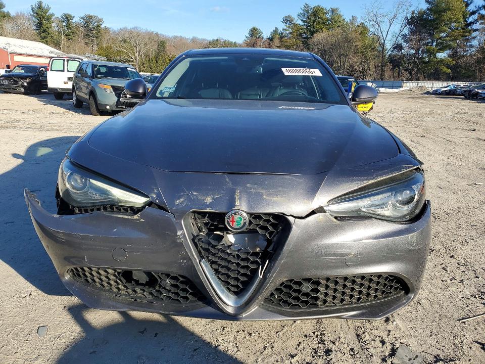 Продажа на аукционе авто 2017 Alfa Romeo Giulia, vin: ZARFAEEN7H7550149, номер лота: 46086866