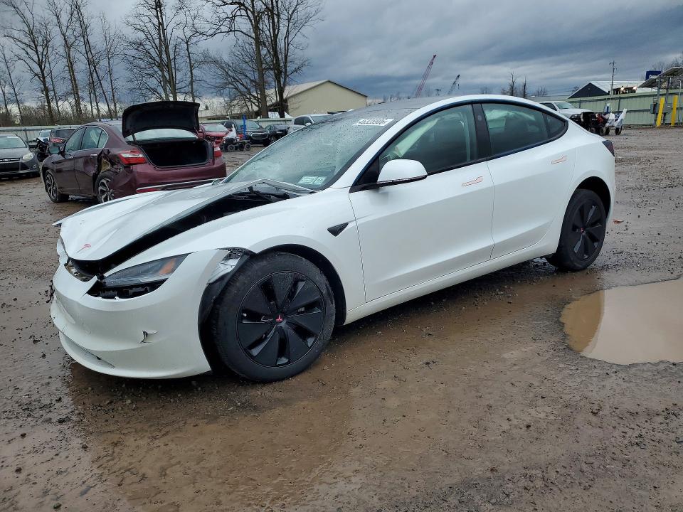 Продажа на аукционе авто 2024 Tesla Model 3, vin: 5YJ3E1EA4RF746441, номер лота: 46325906