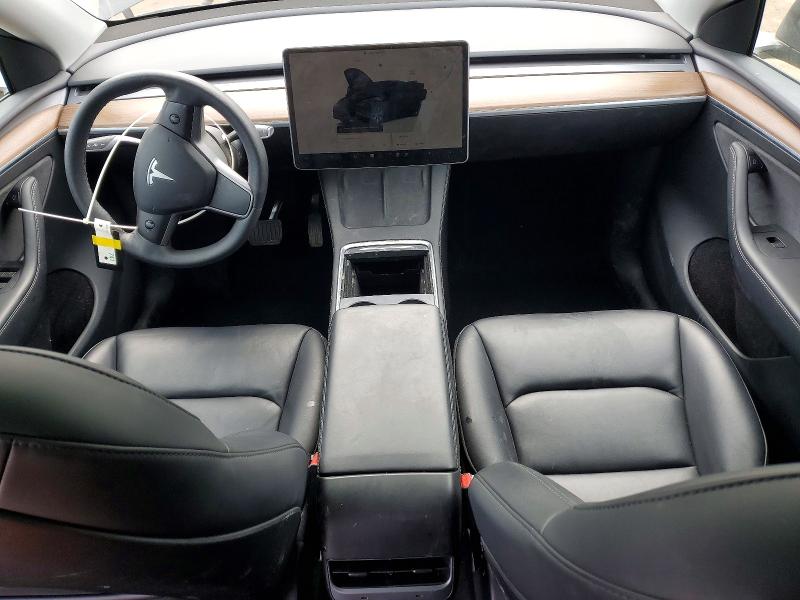 2024 Tesla Model Y მანქანა იყიდება აუქციონზე, vin: 7SAYGAEE7RF080651, აუქციონის ნომერი: 46159986