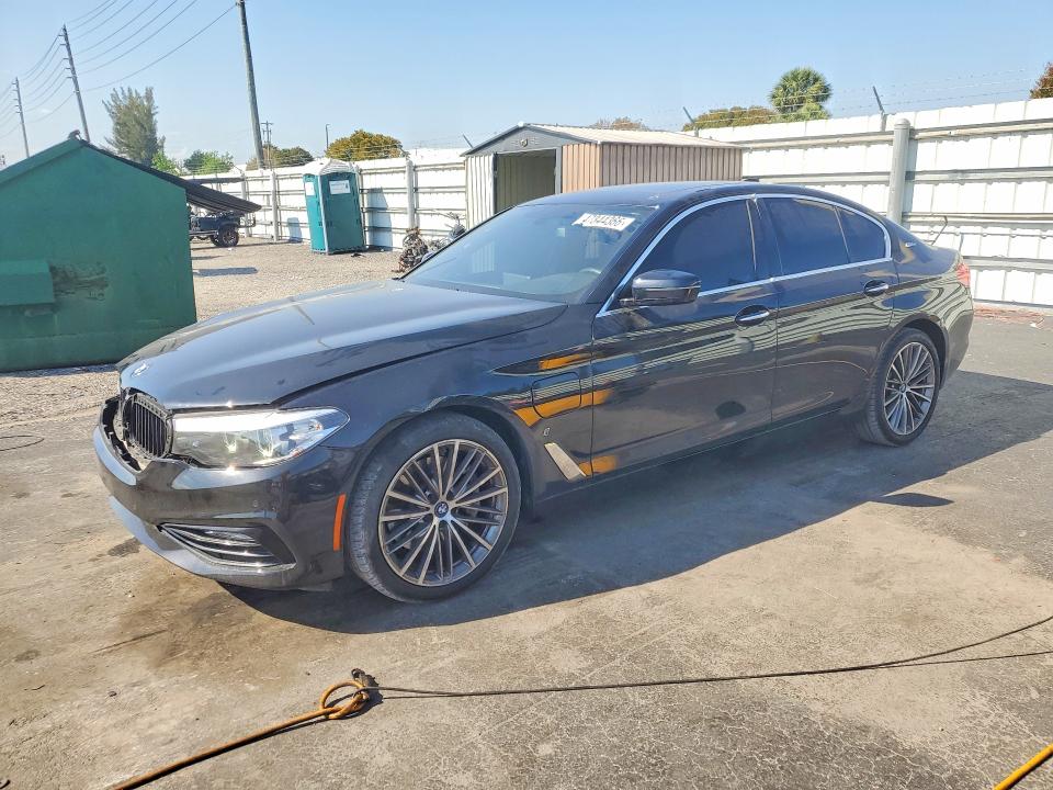 47344366 :رقم المزاد ، WBAJA9C54JB251877 vin ، 2018 Bmw 530e مزاد بيع