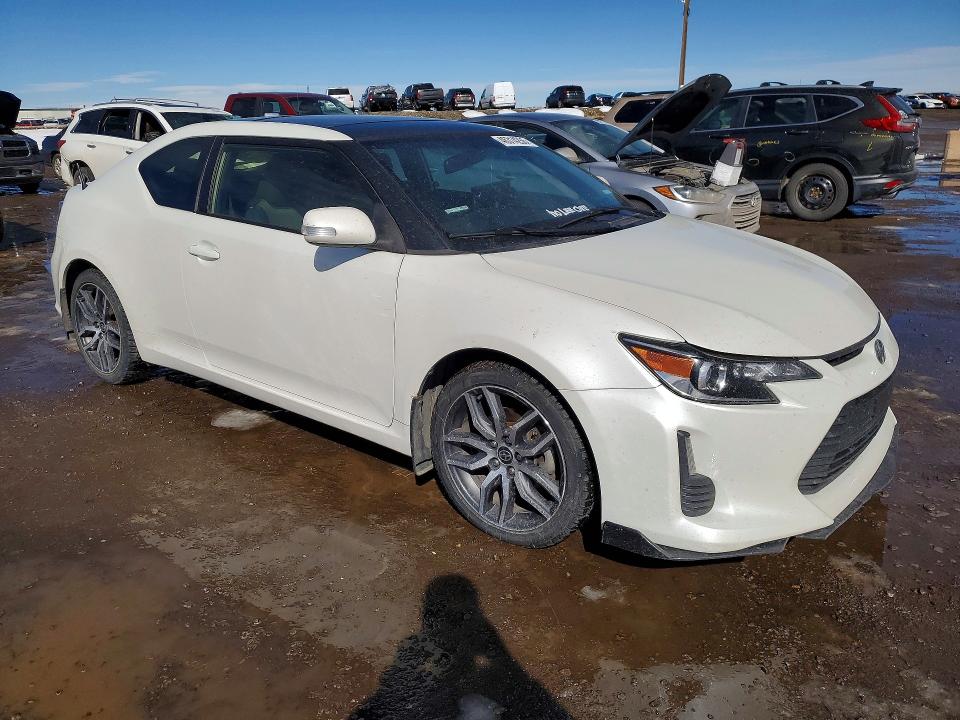 46314256 :رقم المزاد ، JTKJF5C75GJ015924 vin ، 2016 Scion Tc مزاد بيع