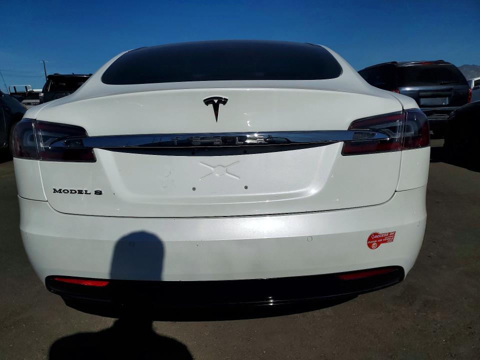 46408196 :رقم المزاد ، 5YJSA1E29GF169371 vin ، 2016 Tesla Model S مزاد بيع