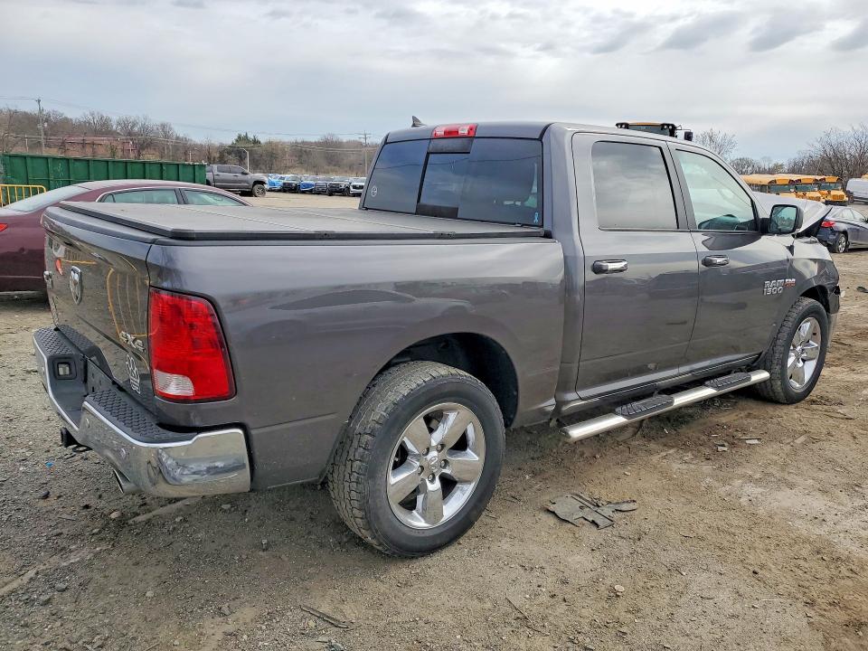 47361846 :رقم المزاد ، 1C6RR7LTXGS112287 vin ، 2016 Ram 1500 مزاد بيع