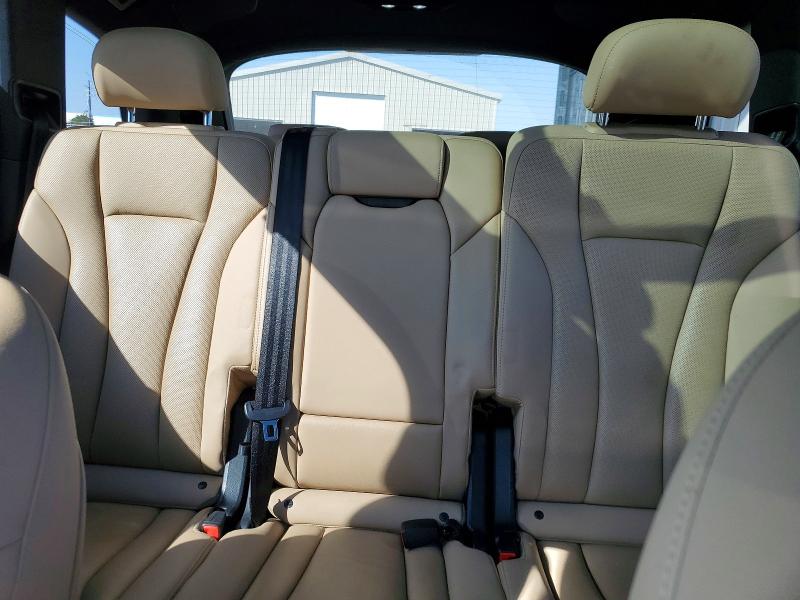 Продажа на аукционе авто 2021 Audi Q7, vin: WA1LXAF78MD021304, номер лота: 79976405