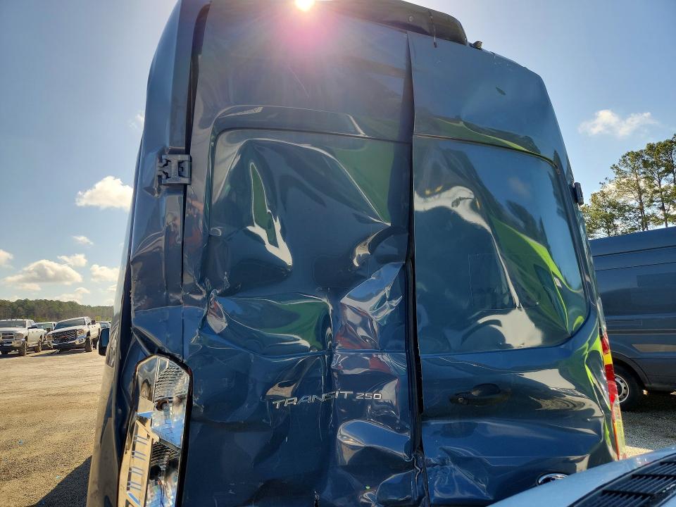 Продаж на аукціоні авто 2019 Ford Transit, vin: 1FTYR3XM9KKB89600, номер лоту: 74016295