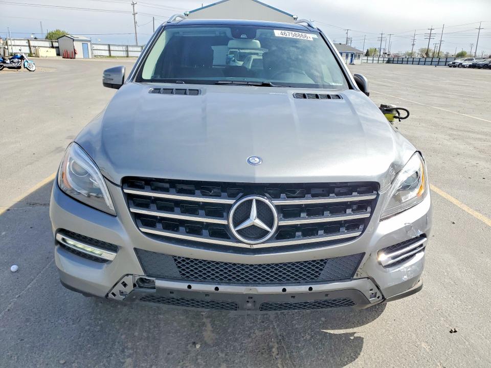 Продажа на аукционе авто 2015 Mercedes-benz Ml, vin: 4JGDA5HB5FA618737, номер лота: 46758866