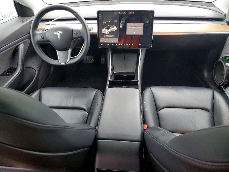 41637676 :رقم المزاد ، 5YJ3E1EB3LF638487 vin ، 2020 Tesla Model 3 مزاد بيع