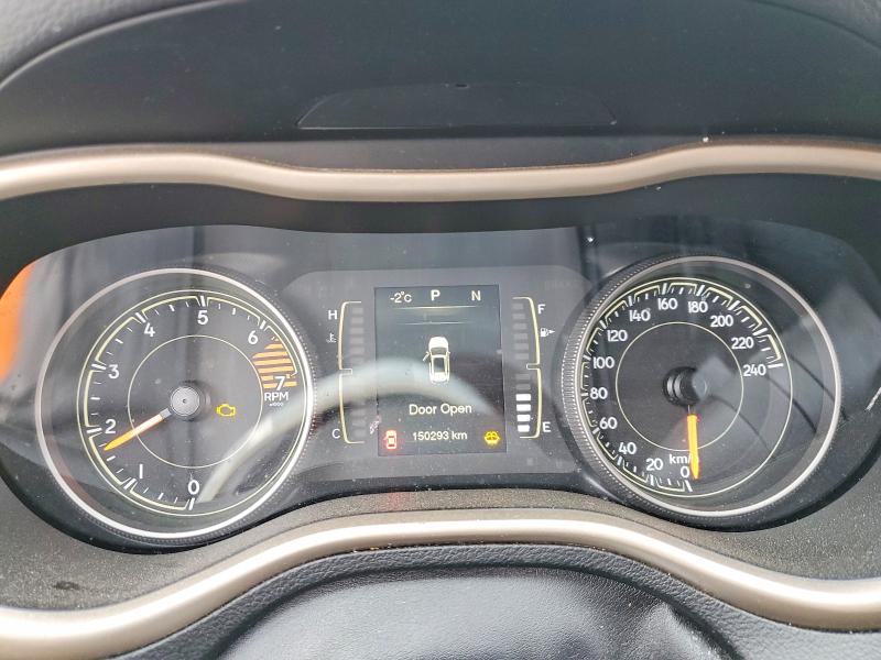 41696476 :رقم المزاد ، 1C4PJMCB4GW365370 vin ، 2016 Jeep Cherokee مزاد بيع