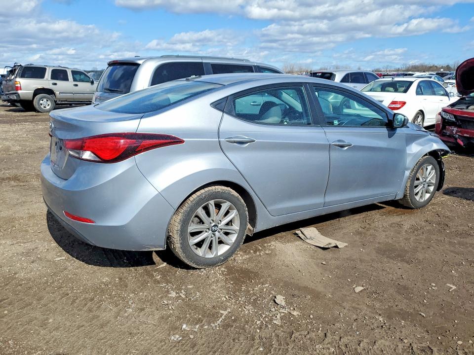 Продажа на аукционе авто 2016 Hyundai Elantra, vin: 5NPDH4AE3GH681439, номер лота: 45801466