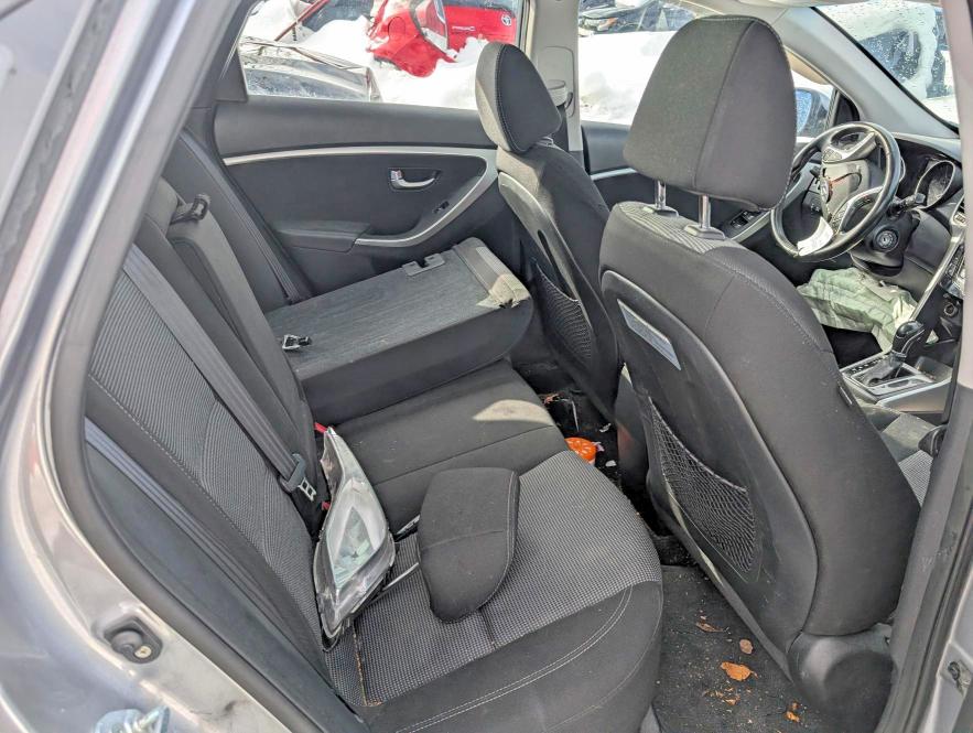 2015 Hyundai Elantra Gt მანქანა იყიდება აუქციონზე, vin: KMHD35LH6FU239380, აუქციონის ნომერი: 79639835