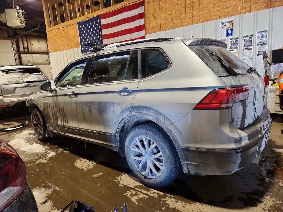 Продажа на аукционе авто 2019 Volkswagen Tiguan, vin: 3VV2B7AX7KM137252, номер лота: 49686886