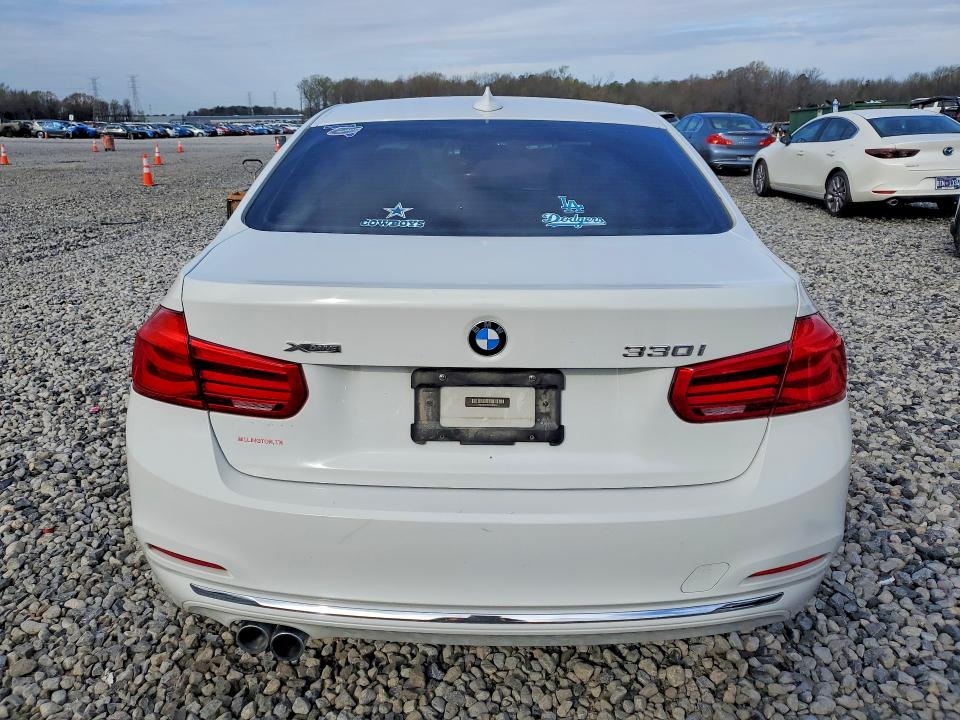 2017 Bmw 330 მანქანა იყიდება აუქციონზე, vin: WBA8D9C52HA003634, აუქციონის ნომერი: 46512526