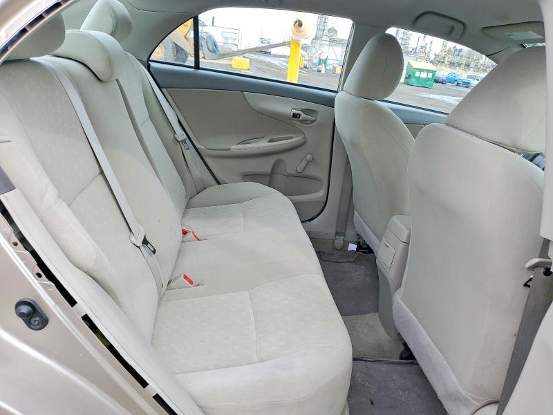 79528795 :رقم المزاد ، 2T1BU4EE4AC402054 vin ، 2010 Toyota Corolla مزاد بيع