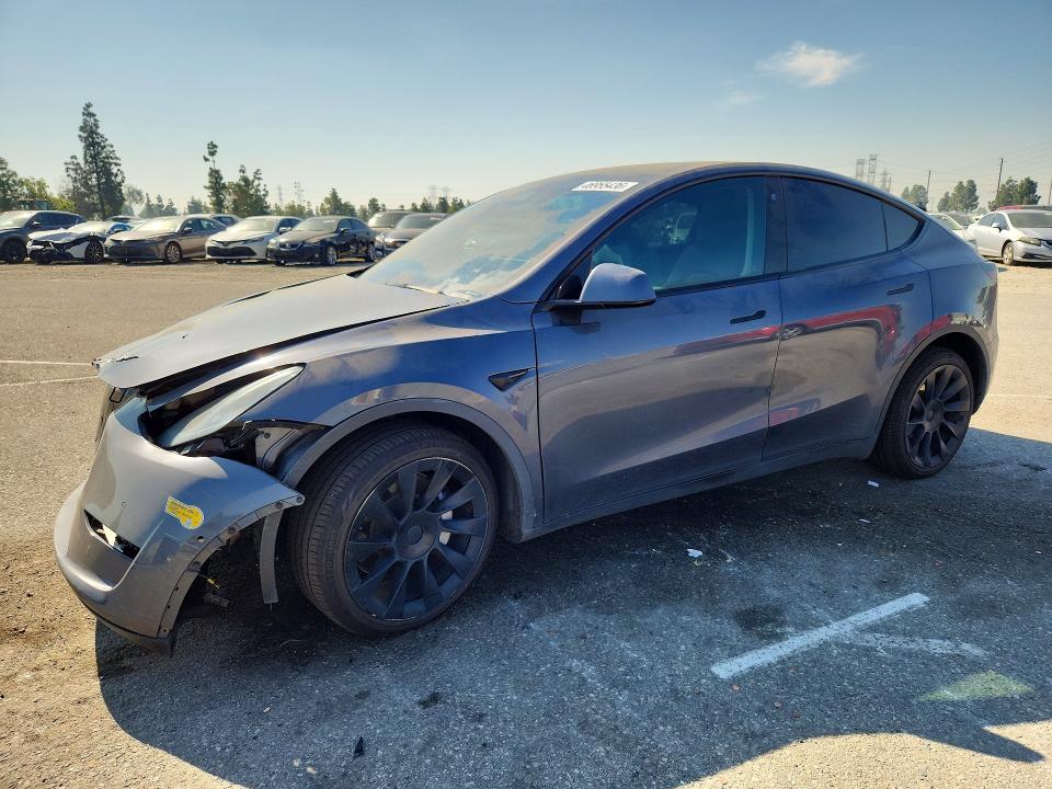 46955436 :رقم المزاد ، 7SAYGDEE6NF513498 vin ، 2022 Tesla Model Y مزاد بيع