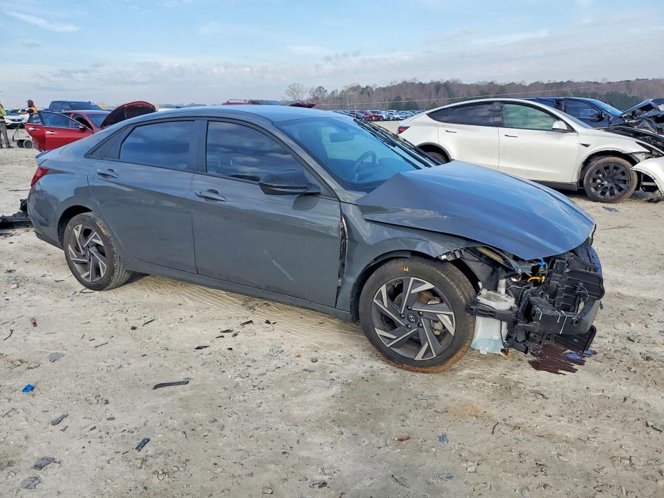41785776 :رقم المزاد ، KMHLM4DGXSU895309 vin ، 2025 Hyundai Elantra مزاد بيع
