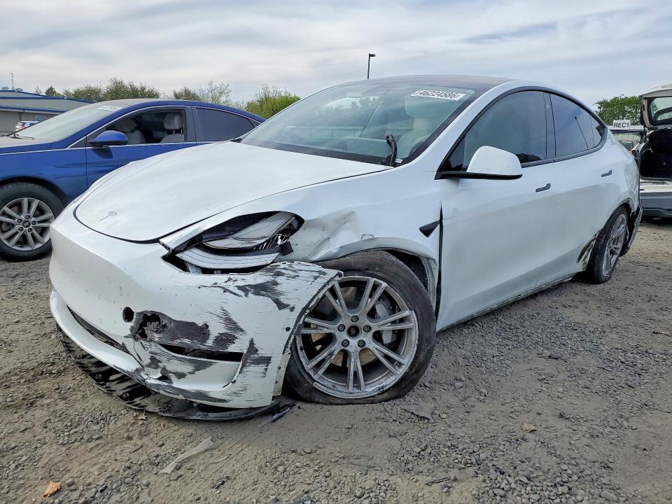 46224586 :رقم المزاد ، 5YJYGDEE8LF023283 vin ، 2020 Tesla Model Y مزاد بيع