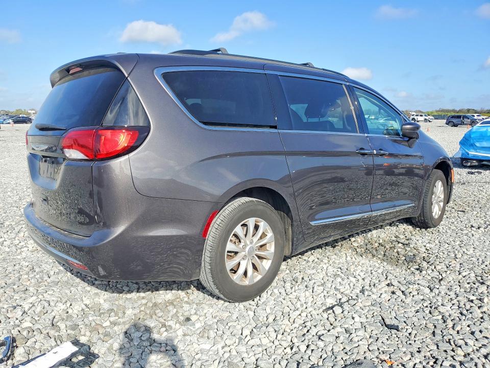 Продаж на аукціоні авто 2017 Chrysler Pacifica, vin: 2C4RC1BG8HR730335, номер лоту: 41612976