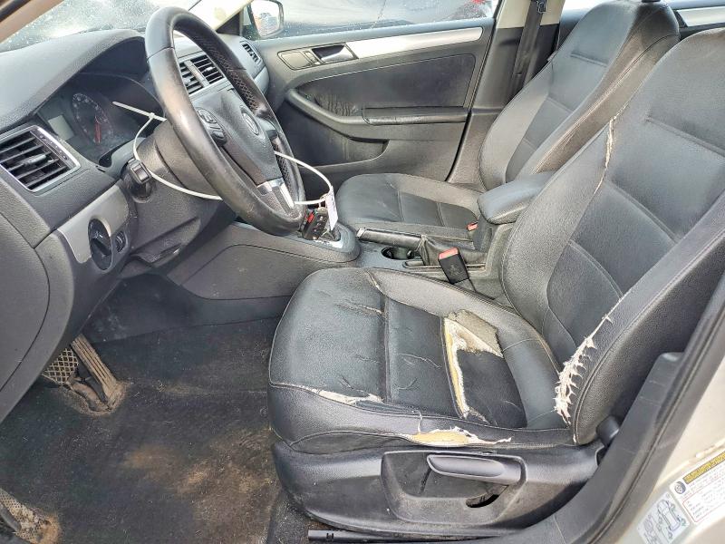 46067486 :رقم المزاد ، 3VWLZ7AJ6BM360129 vin ، 2011 Volkswagen Jetta مزاد بيع