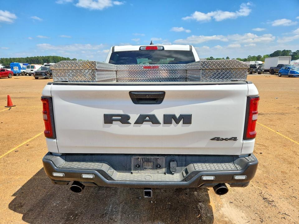 Продаж на аукціоні авто 2025 Ram 1500, vin: 1C6SRFGP1SN604013, номер лоту: 47975646