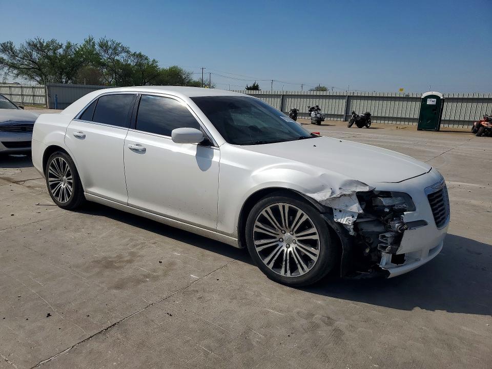 Aukcja sprzedaży 2014 Chrysler 300, vin: 2C3CCABG5EH136121, numer aukcji: 47272226