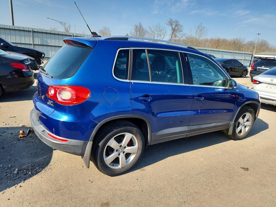 Продаж на аукціоні авто 2010 Volkswagen Tiguan, vin: WVGBV7AX8AW002300, номер лоту: 47450816