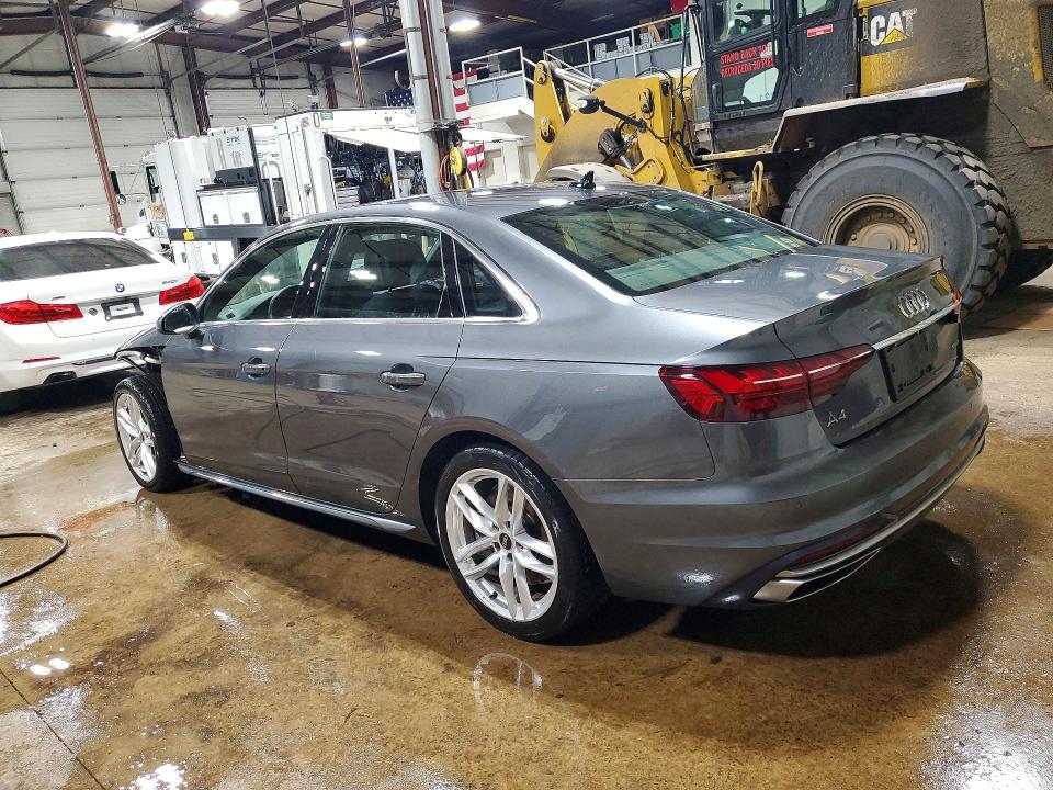 Продаж на аукціоні авто 2022 Audi A4, vin: WAUEAAF45NN010761, номер лоту: 46449466