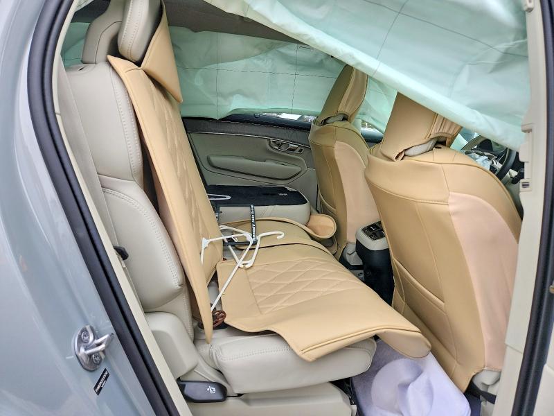 47801846 :رقم المزاد ، YV4062PG5S1375745 vin ، 2025 Volvo Xc90 مزاد بيع