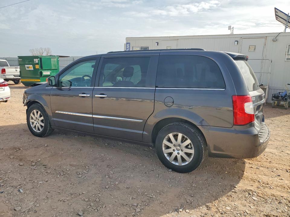 45800796 :رقم المزاد ، 2C4RC1BG2FR505678 vin ، 2015 Chrysler Town & Country مزاد بيع