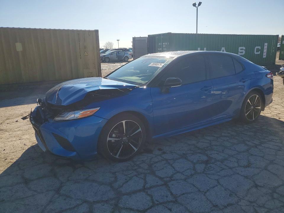 79988575 :رقم المزاد ، 4T1K61AK9LU330810 vin ، 2020 Toyota Camry مزاد بيع