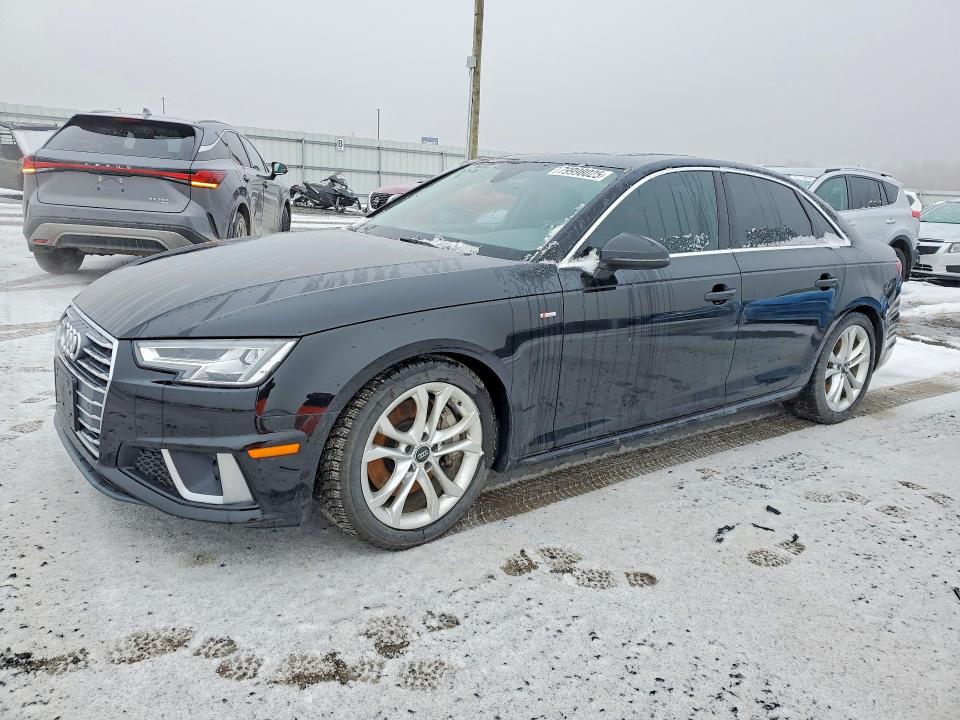 Продажа на аукционе авто 2019 Audi A4, vin: WAUFNAF45KA120902, номер лота: 79998025