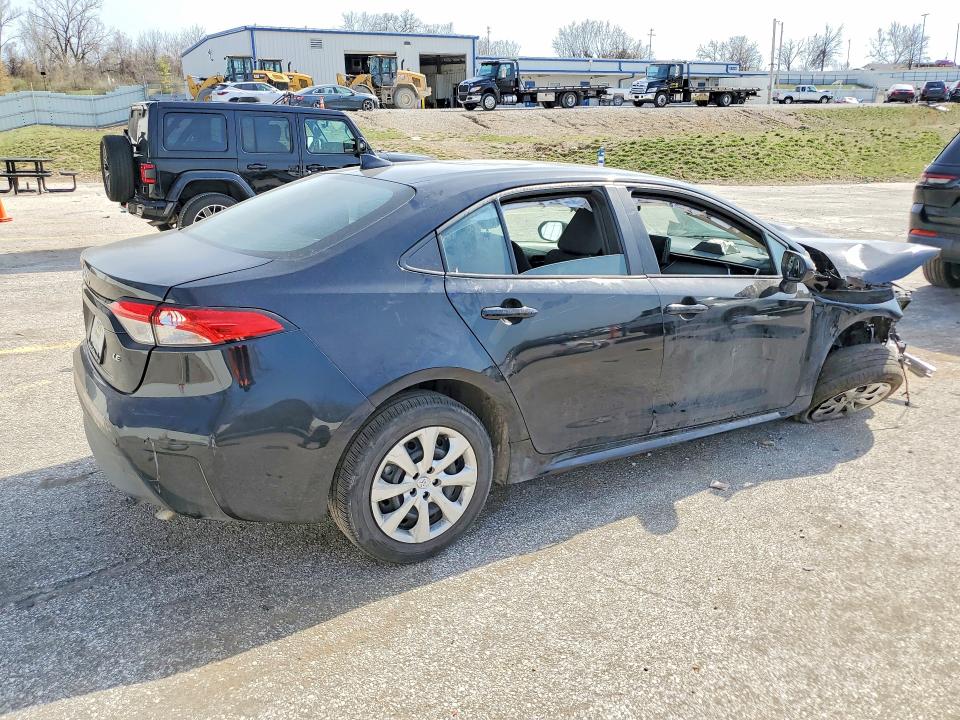46877546 :رقم المزاد ، 5YFB4MDE6RP164141 vin ، 2024 Toyota Corolla مزاد بيع