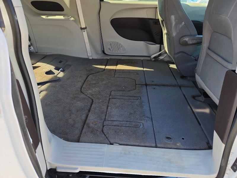 46505856 :رقم المزاد ، 2C4RC1CG2HR553621 vin ، 2017 Chrysler Pacifica مزاد بيع