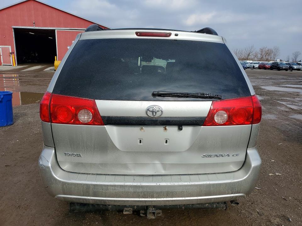 Продажа на аукционе авто 2007 Toyota Sienna, vin: 5TDZK29C57S070241, номер лота: 47012846