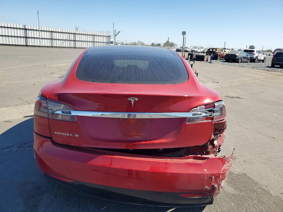 2016 Tesla Model S მანქანა იყიდება აუქციონზე, vin: 5YJSA1E18GF170759, აუქციონის ნომერი: 45564276