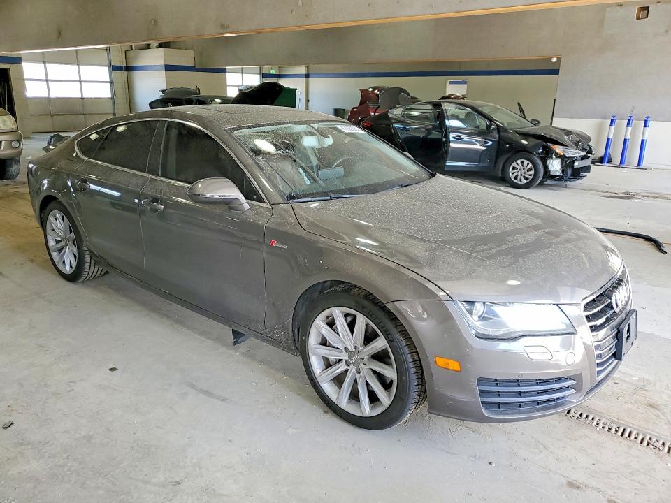 Продажа на аукционе авто 2012 Audi A7, vin: WAUYGAFC0CN106815, номер лота: 47621036