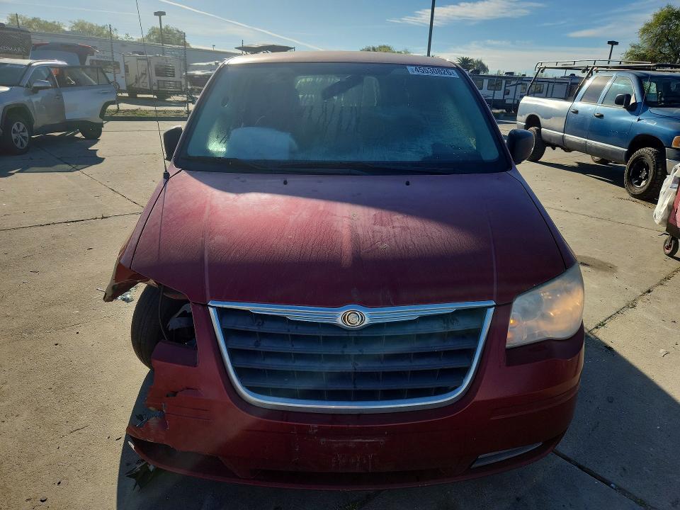 45530826 :رقم المزاد ، 2A8HR44H98R107459 vin ، 2008 Chrysler Town & Country مزاد بيع