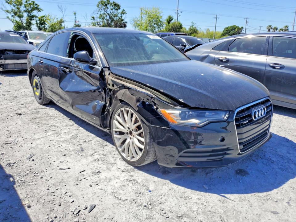 47244976 :رقم المزاد ، WAUDFAFC9CN150264 vin ، 2012 Audi A6 مزاد بيع