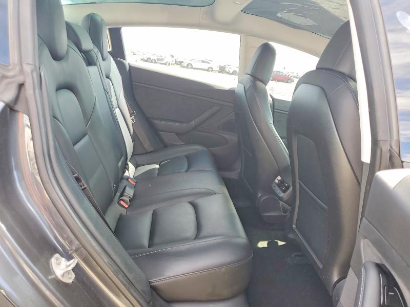 Продажа на аукционе авто 2018 Tesla Model 3, vin: 5YJ3E1EA3JF051064, номер лота: 46763216