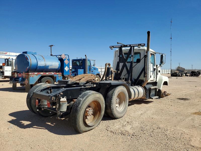 Продаж на аукціоні авто 2018 Mack 600, vin: 1M1AN09Y3JM027265, номер лоту: 45464576