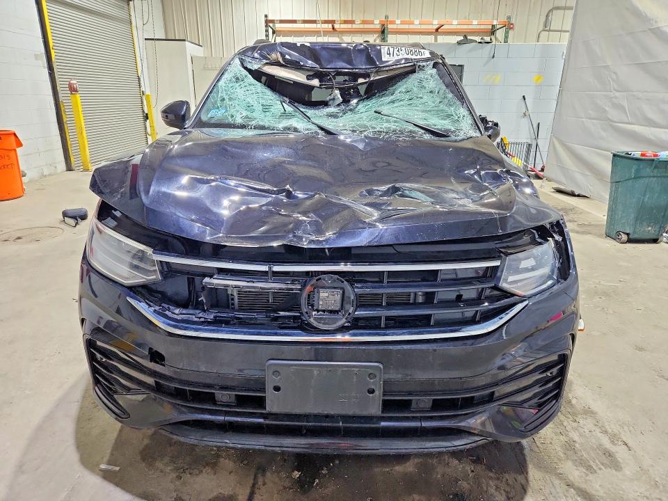 47350886 :رقم المزاد ، 3VV8B7AX0NM003987 vin ، 2022 Volkswagen Tiguan مزاد بيع