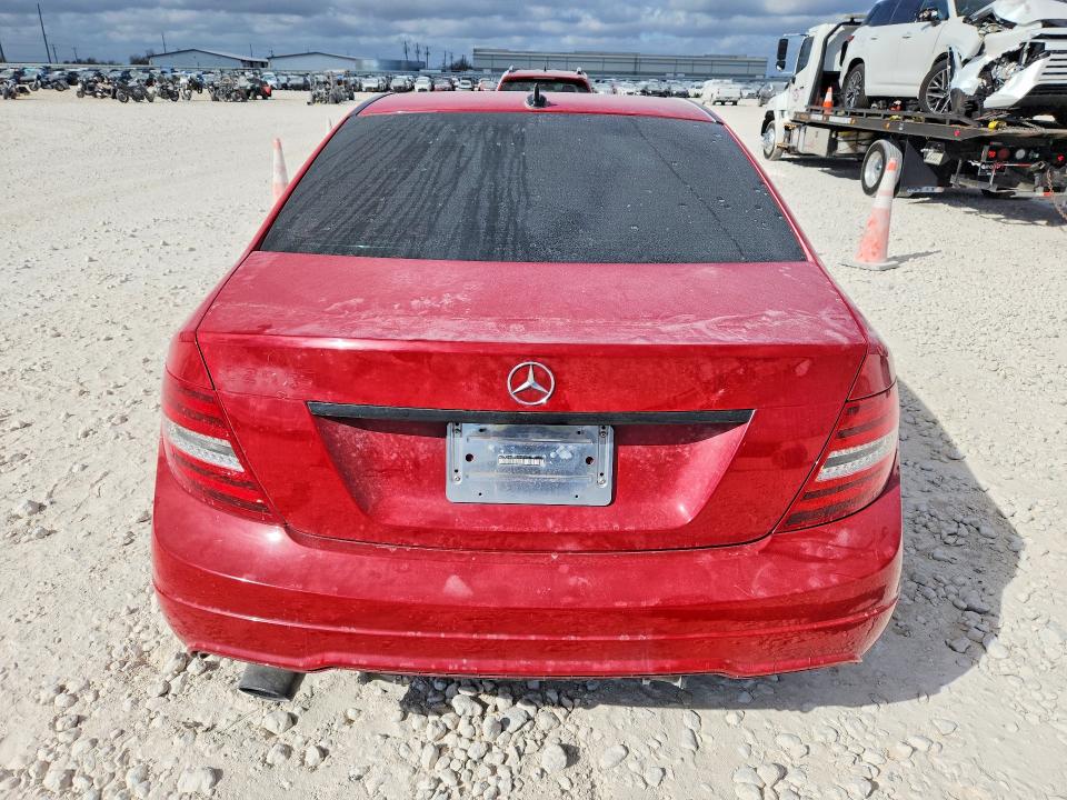 79720415 :رقم المزاد ، WDDGF4HB6EA962157 vin ، 2014 Mercedes-benz C مزاد بيع