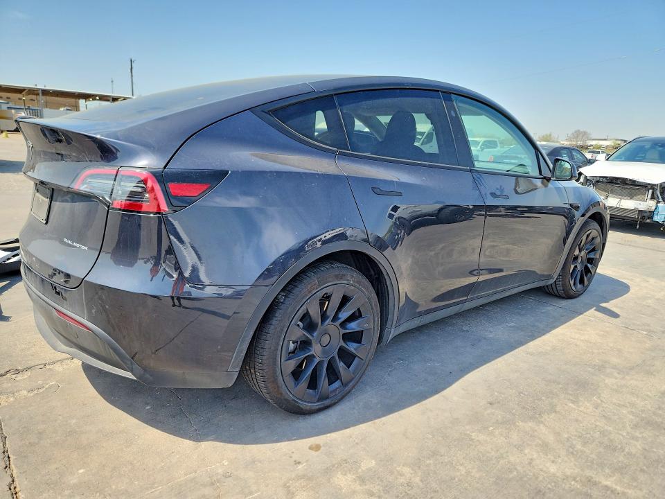 Продаж на аукціоні авто 2024 Tesla Model Y, vin: 7SAYGAEEXRF066274, номер лоту: 46979916